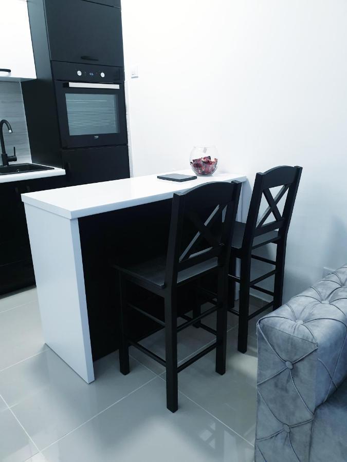 Lux Apartment - Central Place Bar Buitenkant foto